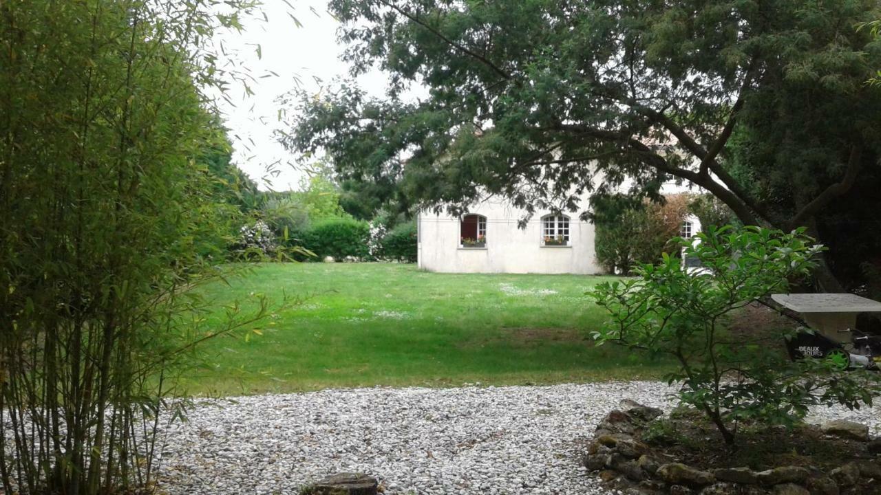 Le Cabassou Du Medoc Bégadan Buitenkant foto
